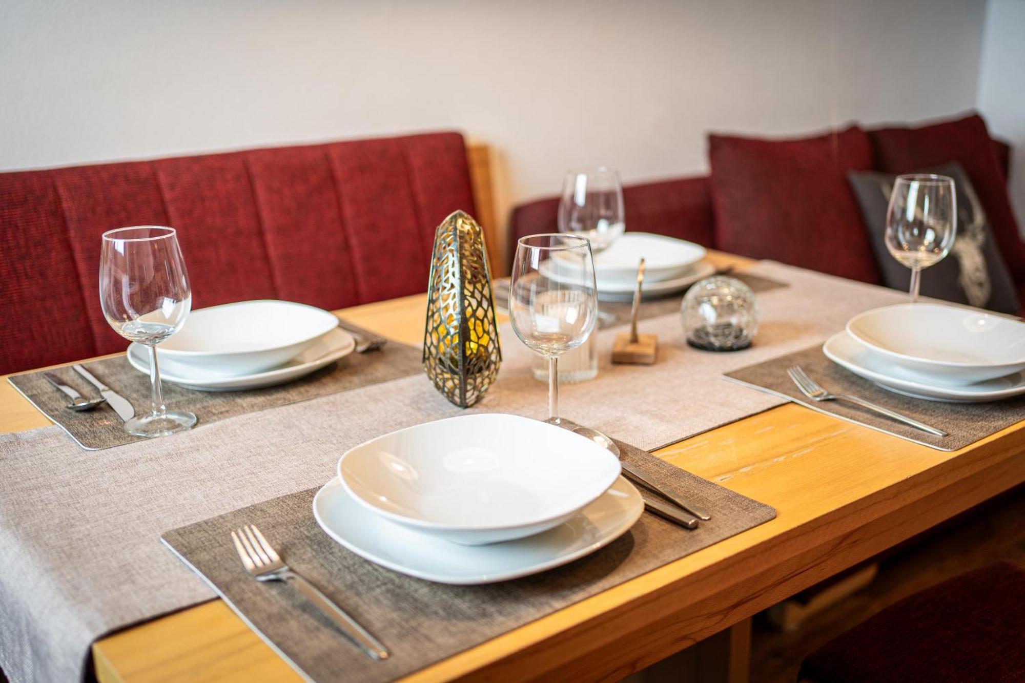 Alpen Appartements Oberlehengut 웨르펜웽 외부 사진