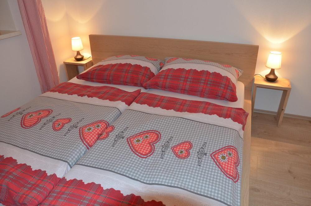 Alpen Appartements Oberlehengut 웨르펜웽 외부 사진