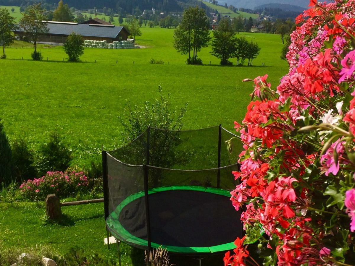 Alpen Appartements Oberlehengut 웨르펜웽 외부 사진